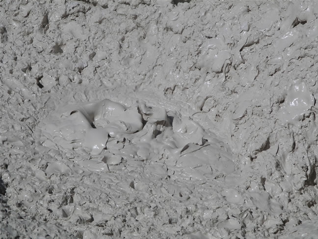 images/I-Mud Geyser (13).jpg